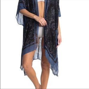 Nicole Miller Kimono One Size